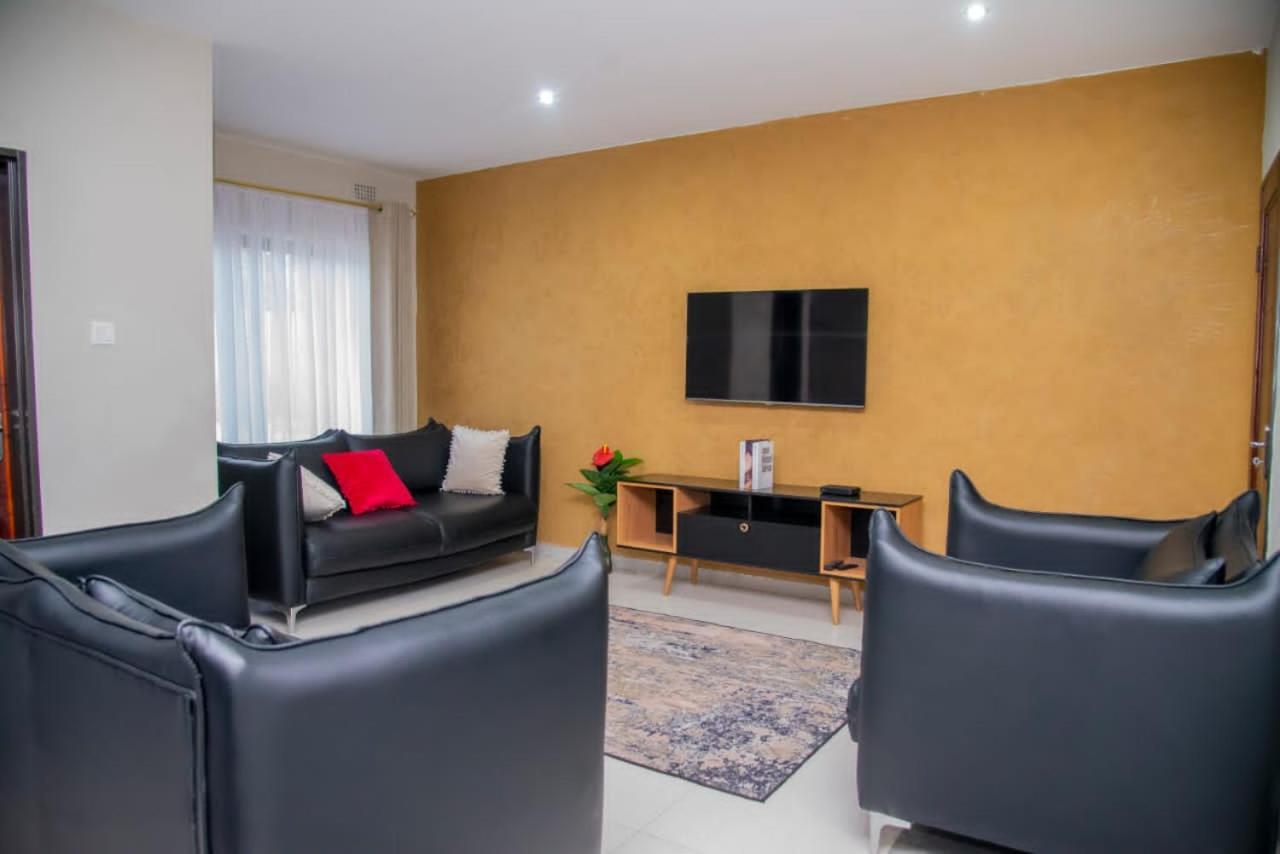 Royal Suites Apartments Lusaka Exterior foto