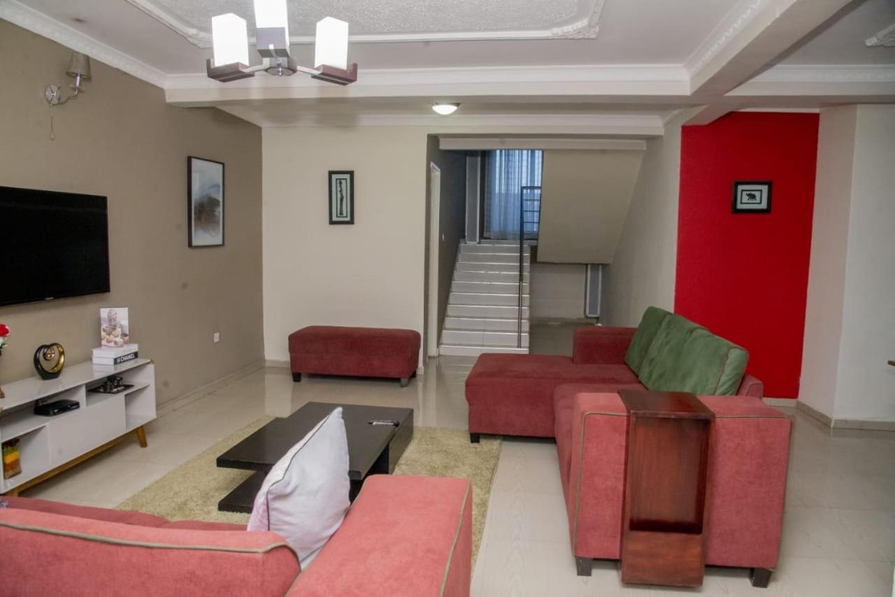 Royal Suites Apartments Lusaka Exterior foto